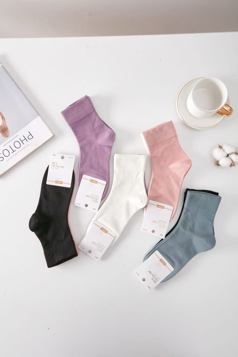 Soft - Toned Versatile Crew Socks|简约拼色竹炭纤维中筒袜|20件一条 - Image 2