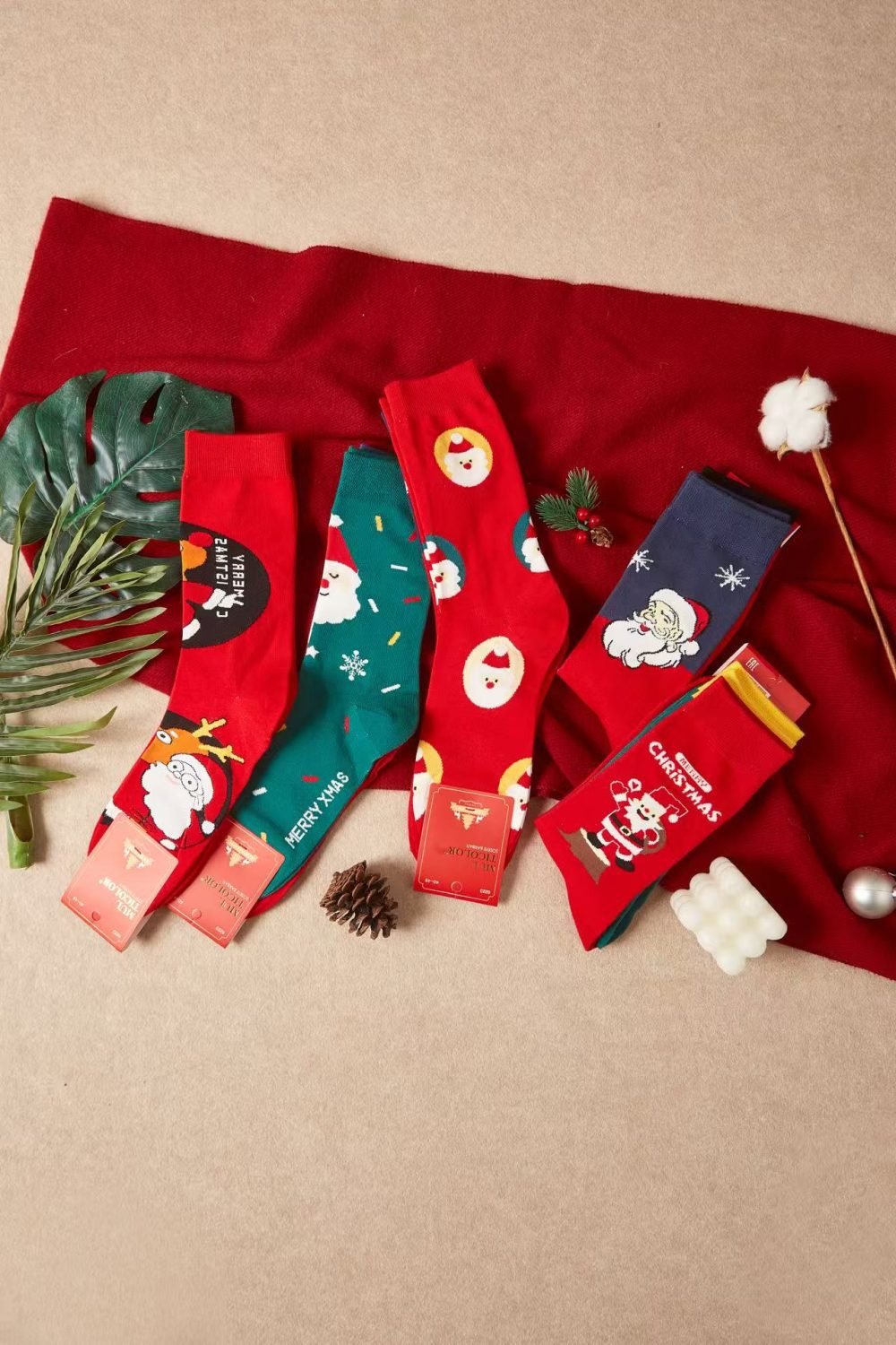 Men's Festive Christmas Crew Socks|男士圣诞主题长袜|20件一打 - Image 3